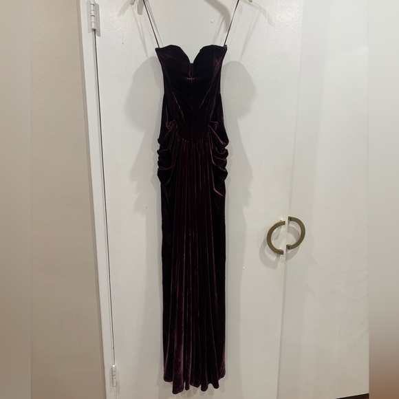 Paige Strapless Velvet Maxi Dress - Plum (ALTERED) - Picture 4 of 4